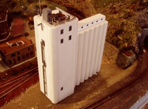 Silo2.jpg