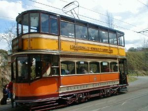 glasgow tram.jpg