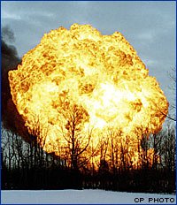 cp_derail_032402.jpg