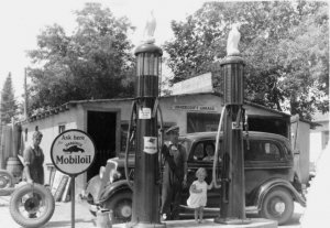 garage1.jpg