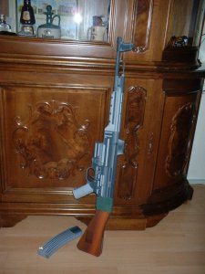 stg44-2.jpg