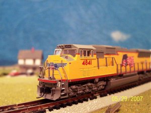 SD70M 1.jpg