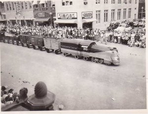 John Purcell Model Train 1.jpg