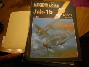 jak-1b-1.jpg