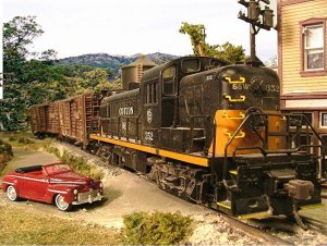 Cotton Belt at Limpia Crossing.jpg