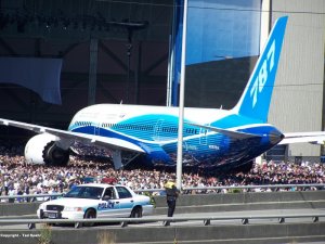 787 5.JPG