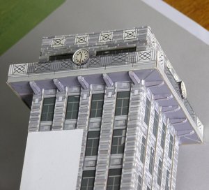 Croydon tower closeup sml.jpg