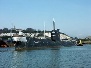 Submarine_igb_20050326-03.jpg