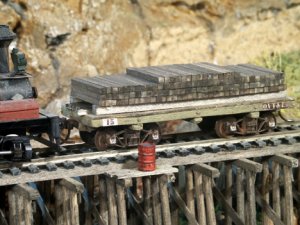 tierailcar32.jpg