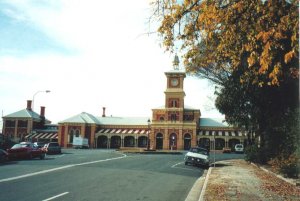 alburystationfront.jpg
