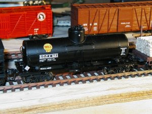 tank 02 sm.jpg