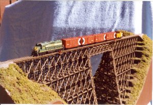 e&n loco on trestle 3 shrunk.jpg