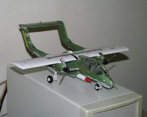 02.jpg