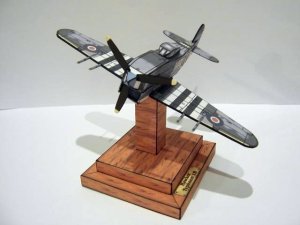 Hawker Typhoon (1).JPG