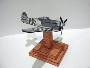 Hawker Typhoon (2).JPG