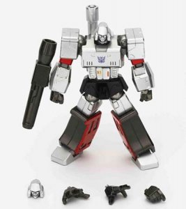 revoltech Megatron2.jpg