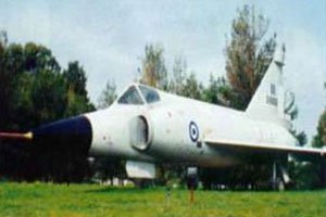 f-102_a.jpg