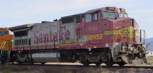 bnsf542_110605_kingman_2.jpg