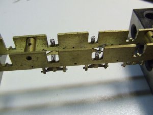 driver springs in frame.jpg