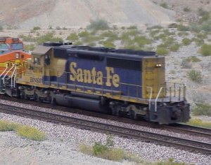 bnsf6714_032506_needles_01.JPG