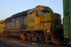 bnsf8708_091305_sandiego_3.jpg