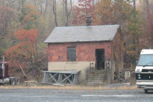 lne round house 002.jpg