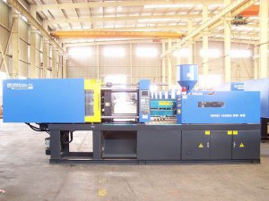 Sell_Plastic_Injection_Molding_Machine.jpg
