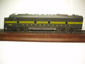 E8a # 5887 riv 009.jpg