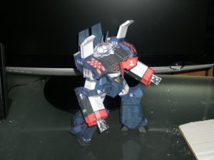 armored battaroid 003.jpg