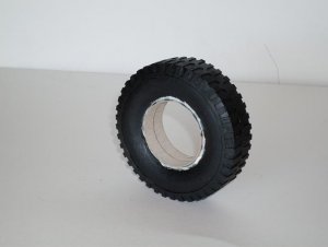 Tire 008.JPG