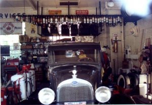 shop1cr.jpg