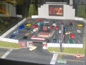 trainshow 106-sm.jpg