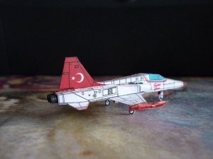 NF5A-TurkishStars42.JPG