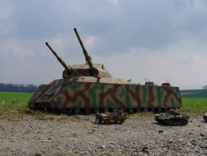 Landkreuzer 15.jpg