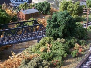 dcp04026bridgeside.jpg