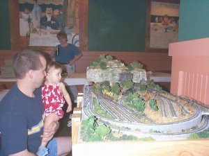 dcp04006 father and baby daughter.jpg