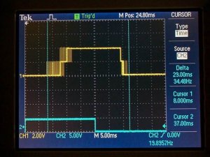 dcp04060 12v rly pb384-nd at 8v transistor driven 17ms pullin 12 ms release.jpg