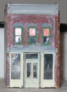 building004.jpg