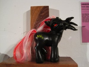 9ead3938edu-pony_jpg.jpg