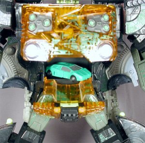 unicron-chesttrap-full.jpg