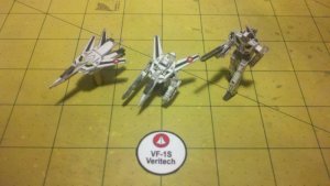 VF-1S Veritech (1-250th scale) Fighter, Guardian, and Battleoid Modes.jpg