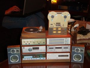 Hi-Fi In Storage Unit.jpg