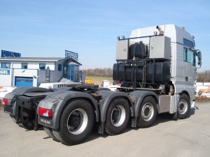 Tractor_unit_MAN_TGA_41_540_XXL_8x4_EURO_5_160to_ZGG_Hydraulik-xxl-1611_2516342639728.jpg