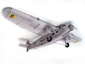 Trimotor_107.jpg