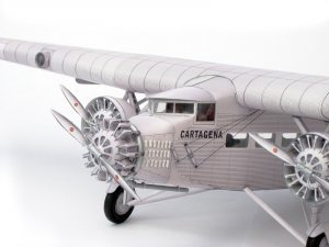 Trimotor_111.jpg