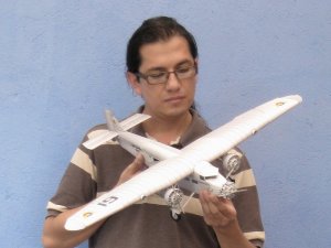 Trimotor_122.jpg