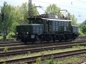 800px-German_Class_194_279.jpg