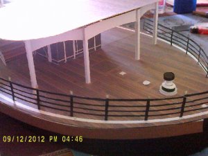 011.JPG