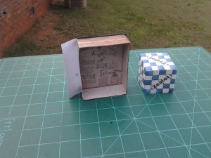 Deckbox 05.jpg