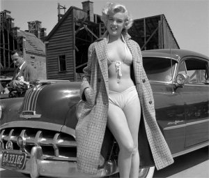 Marilyn coat.jpg